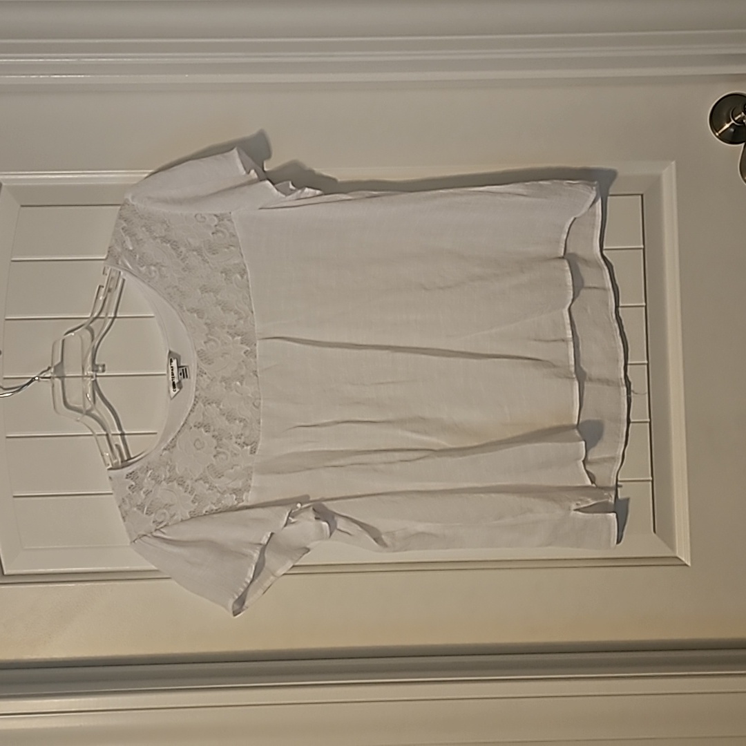 278 Ladies White Top Xl